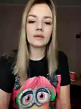 KrissSexi online show from February 18, 4:58 am