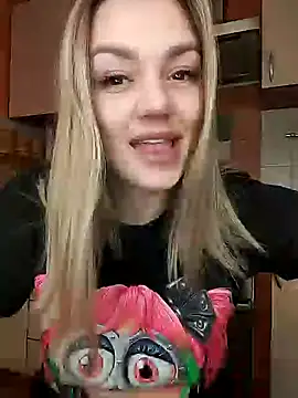 KrissSexi online show from February 18, 8:14 pm