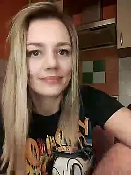 KrissSexi online show from February 25, 11:00 pm