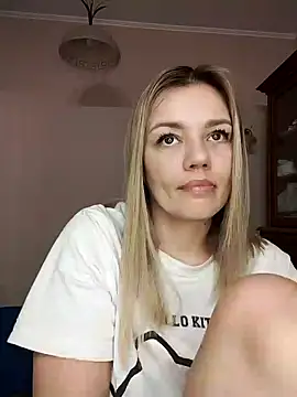 KrissSexi online show from February 28, 10:41 am