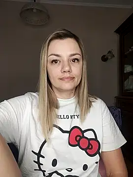 KrissSexi online show from February 28, 3:37 pm