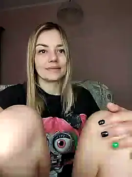 KrissSexi online show from March 10, 5:22 am