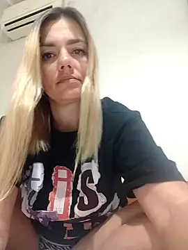 KrissSexi online show from September 30, 6:02 pm