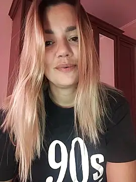 KrissSexi online show from October 10, 8:24 am