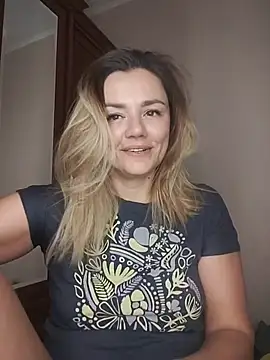 KrissSexi online show from November 6, 11:55 am