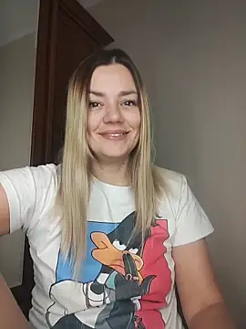 KrissSexi online show from November 24, 4:45 am