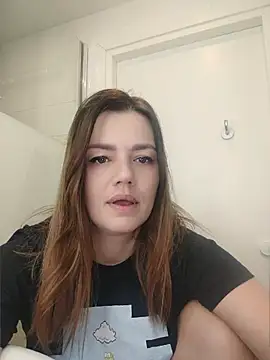 KrissSexi online show from March 29, 5:07 am