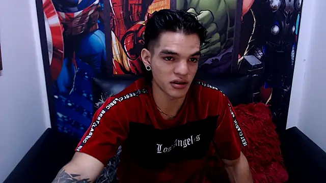 Snapshot of AlbertBernal69 chatting on February 2, 2:38 am AlbertBernal69 online show from February 2, 2:38 am