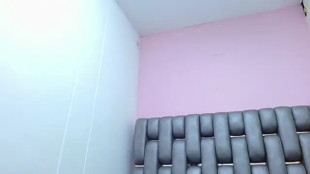 Snapshot of AlbertBernal69 chatting on September 19, 2:24 am AlbertBernal69 online show from September 19, 2:24 am