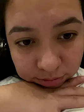 Snapshot of KimyTekashi_ chatting on October 1, 3:12 am KimyTekashi online show from October 1, 3:12 am