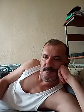 Snapshot of bestofyalcinturkey chatting on November 8, 2:17 pm bestofyalcinturkey online show from November 8, 2:17 pm