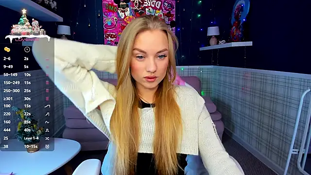 Barbie Lis online show from December 22, 11:41 pm