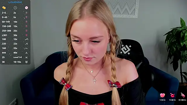 Barbie Lis online show from March 19, 4:14 am