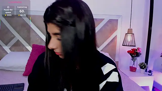 ZiaCalifa online show from April 21, 12:22 pm