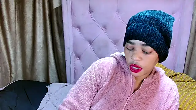 AFRICANGODDESSXXX online show from May 3, 8:26 pm