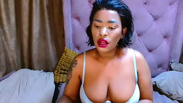 AFRICANGODDESSXXX online show from July 15, 9:53 pm