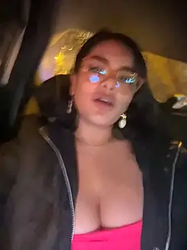 Insane Issa online show from January 23, 12:35 am