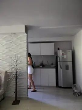 Insane Issa online show from December 3, 3:10 pm