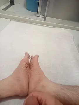 Hardapple01 online show from March 20, 8:25 pm