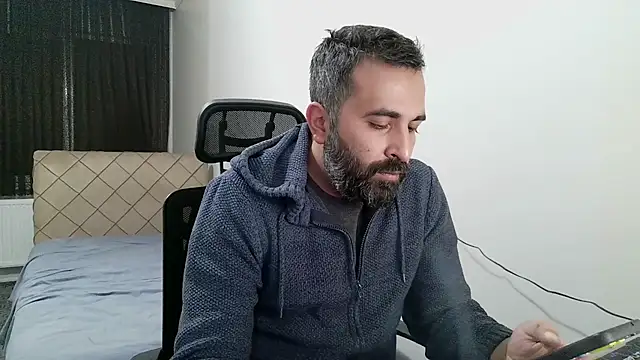 tgltplsr online show from November 25, 2:11 am