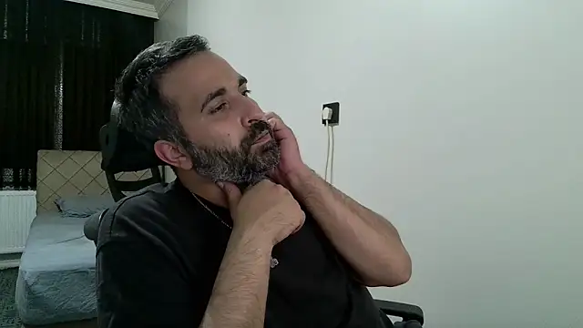 tgltplsr online show from April 7, 9:59 pm