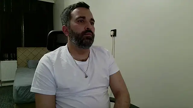 tgltplsr online show from April 8, 9:26 pm