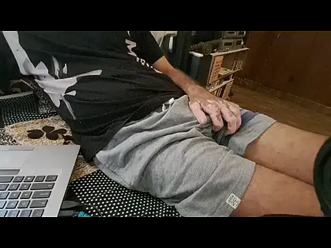 Snapshot of cocklovesboobs00077 chatting on September 29, 5:34 am cocklovesboobs00077 online show from September 29, 5:34 am