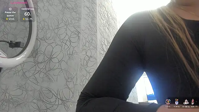 LunaBaker-1 online show from February 1, 8:07 pm