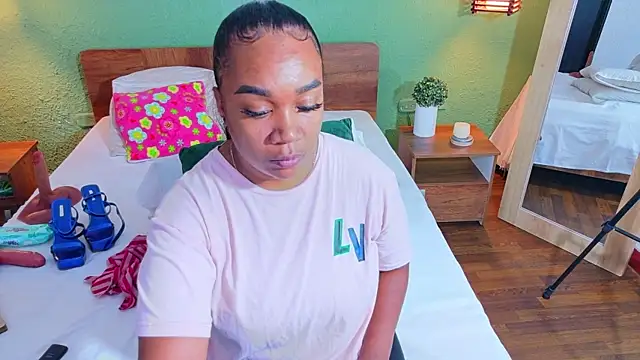 dannaahbrown online show from April 23, 1:02 pm