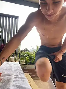 liuscast22 online show from April 19, 1:21 pm