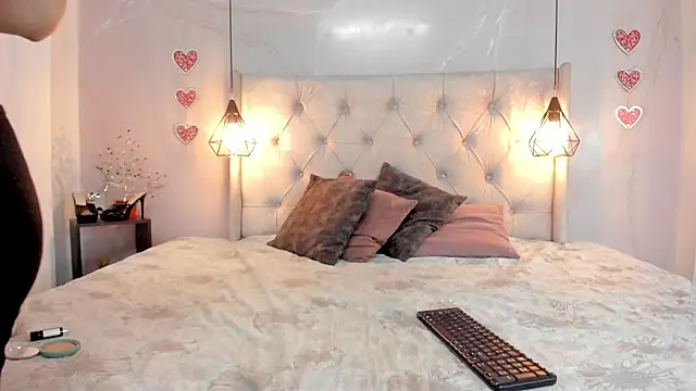 SakuraLee  online show from April 23, 1:46 pm