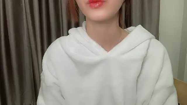 Snapshot of Your-Sunshine chatting on January 1, 4:07 pm Your-Sunshine online show from January 1, 4:07 pm