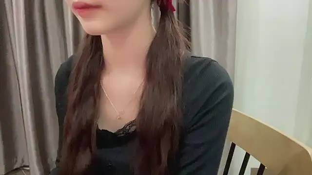 Snapshot of Your-Sunshine chatting on January 16, 5:55 pm Your-Sunshine online show from January 16, 5:55 pm