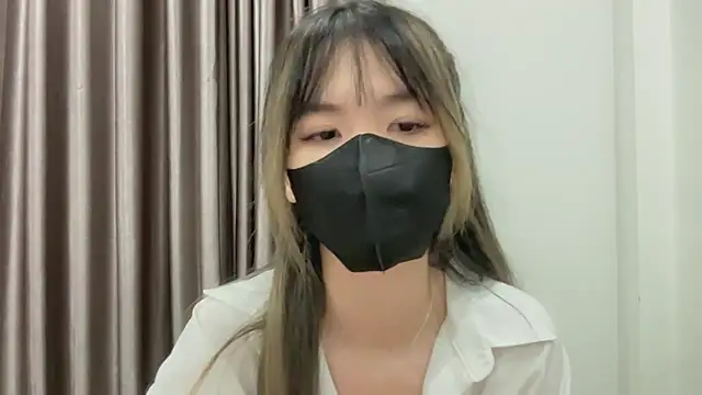 Snapshot of Your-Sunshine chatting on February 14, 4:31 pm Your-Sunshine online show from February 14, 4:31 pm