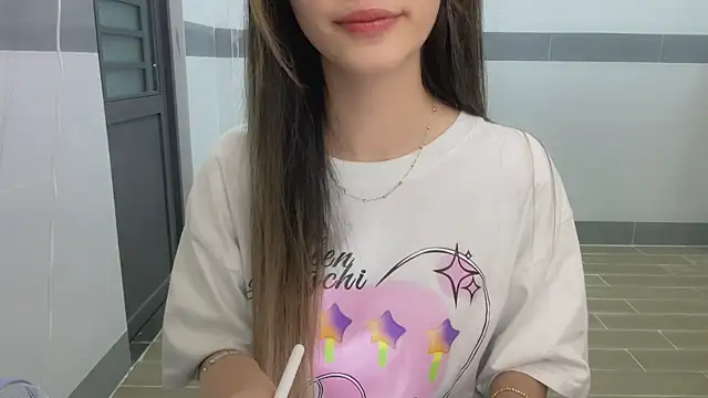 Snapshot of Your-Sunshine chatting on March 1, 3:38 pm Your-Sunshine online show from March 1, 3:38 pm