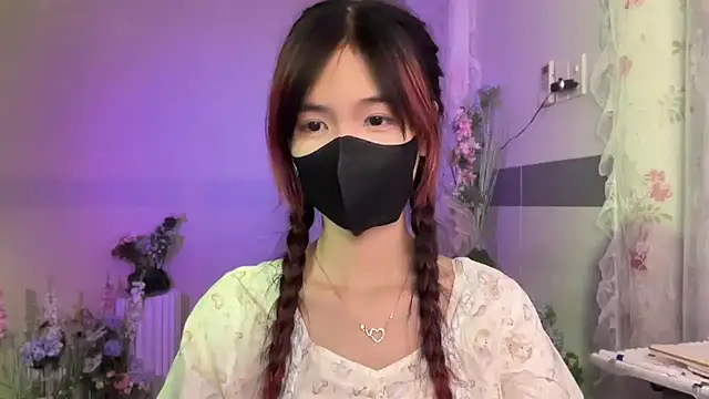 Snapshot of Your-Sunshine chatting on September 12, 5:24 pm Your-Sunshine online show from September 12, 5:24 pm