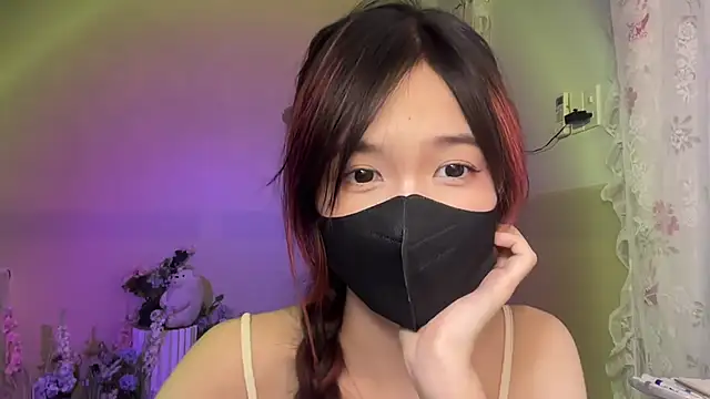 Snapshot of Your-Sunshine chatting on September 15, 5:35 pm Your-Sunshine online show from September 15, 5:35 pm