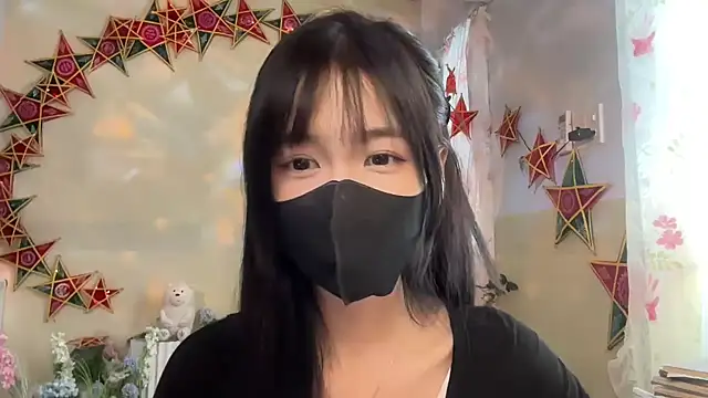 Snapshot of Your-Sunshine chatting on September 27, 4:17 am Your-Sunshine online show from September 27, 4:17 am