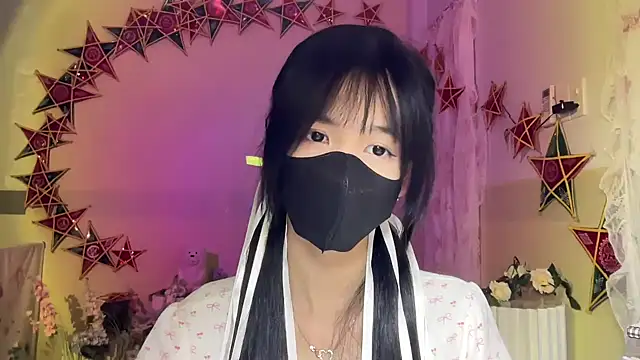 Snapshot of Your-Sunshine chatting on September 30, 4:34 pm Your-Sunshine online show from September 30, 4:34 pm