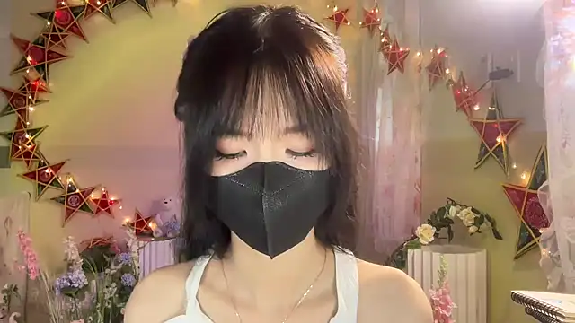 Snapshot of Your-Sunshine chatting on October 3, 6:32 am Your-Sunshine online show from October 3, 6:32 am