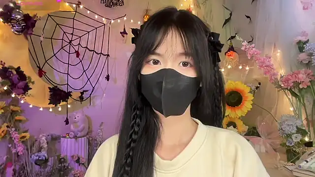 Snapshot of Your-Sunshine chatting on October 24, 4:03 pm Your-Sunshine online show from October 24, 4:03 pm