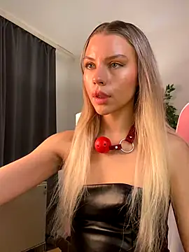 KittyKatyDream online show from November 21, 4:49 pm