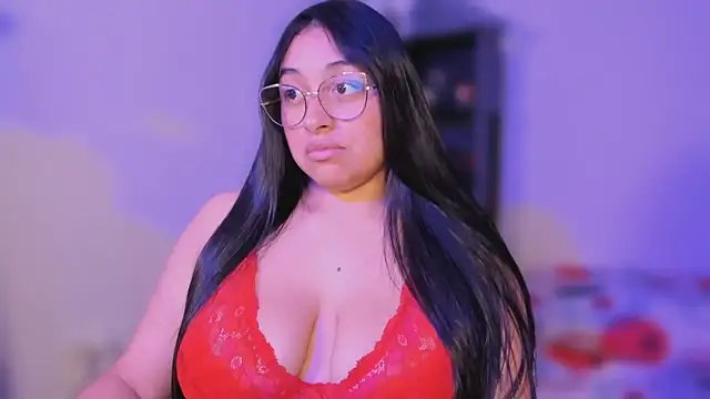 Snapshot of Soysofiarodrigu chatting on February 27, 3:15 pm Soysofiarodrigu online show from February 27, 3:15 pm