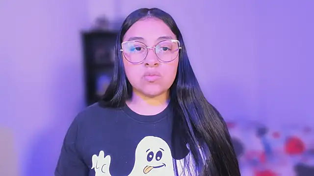 Snapshot of Soysofiarodrigu chatting on March 2, 6:08 pm Soysofiarodrigu online show from March 2, 6:08 pm