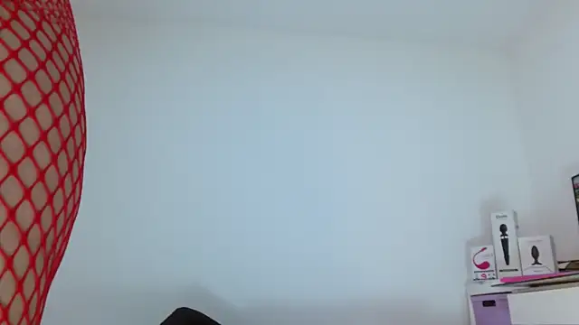 sashacreamy  online show from March 20, 1:46 am