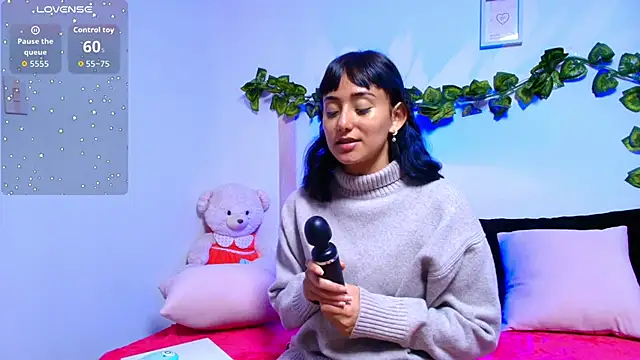 Snapshot of tati_cardenas chatting on September 13, 4:34 am tati cardenas online show from September 13, 4:34 am