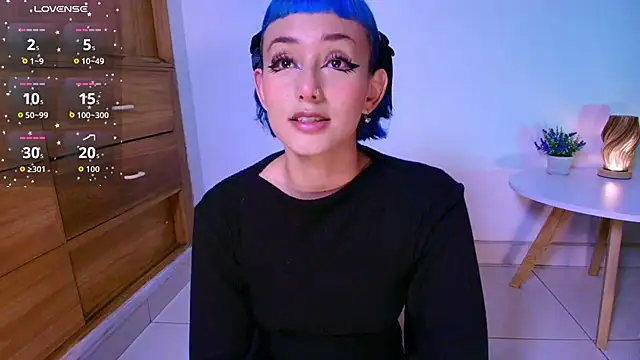 tati cardenas online show from April 13, 7:14 am