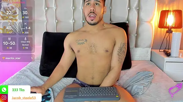 Snapshot of Jacob_Steele53 chatting on December 20, 12:41 am Jacob Steele53 online show from December 20, 12:41 am