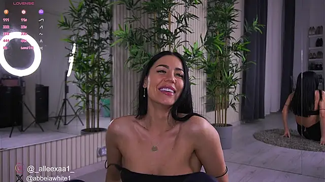 Snapshot of Abbela_White chatting on February 22, 12:51 pm Abbela White online show from February 22, 12:51 pm