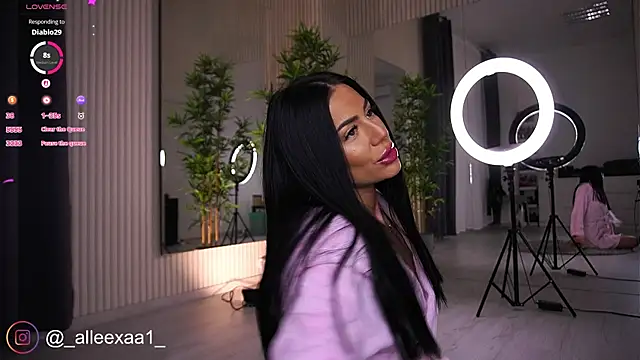 Snapshot of Abbela_White chatting on March 14, 6:21 am Abbela White online show from March 14, 6:21 am